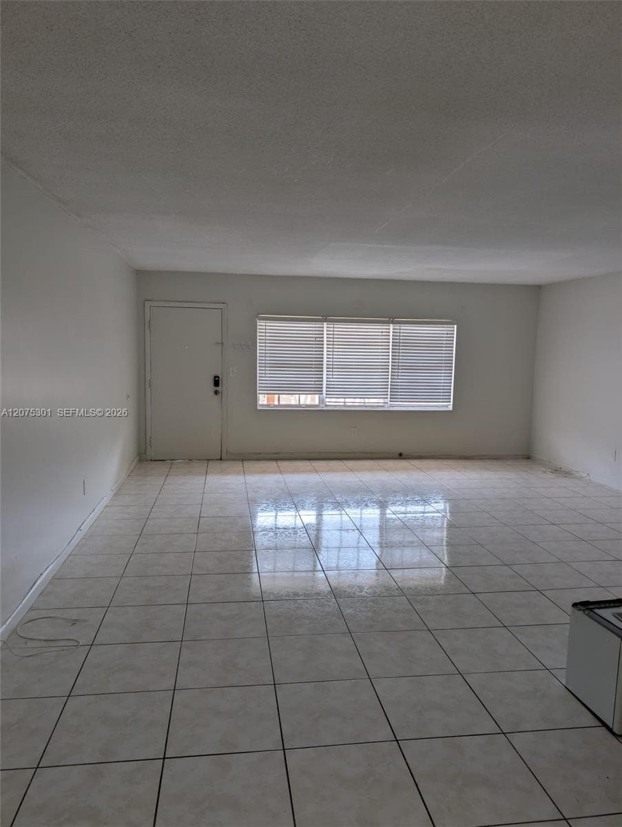 11855 NE 19th Dr # 46, North Miami, FL 33181 — zdjęcie 5