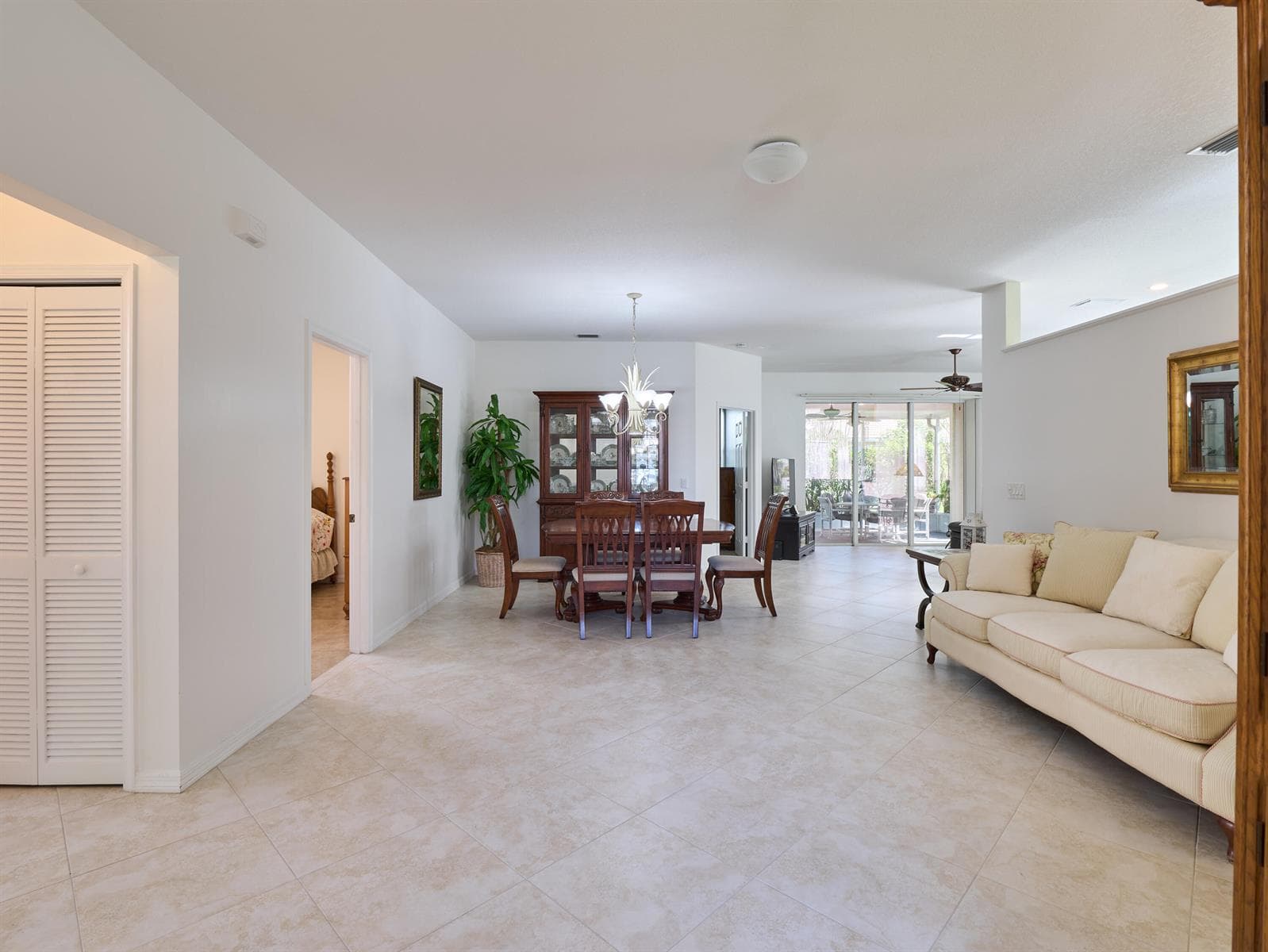 907 NW Sarria Court, Port St. Lucie, FL 34986 — zdjęcie 5