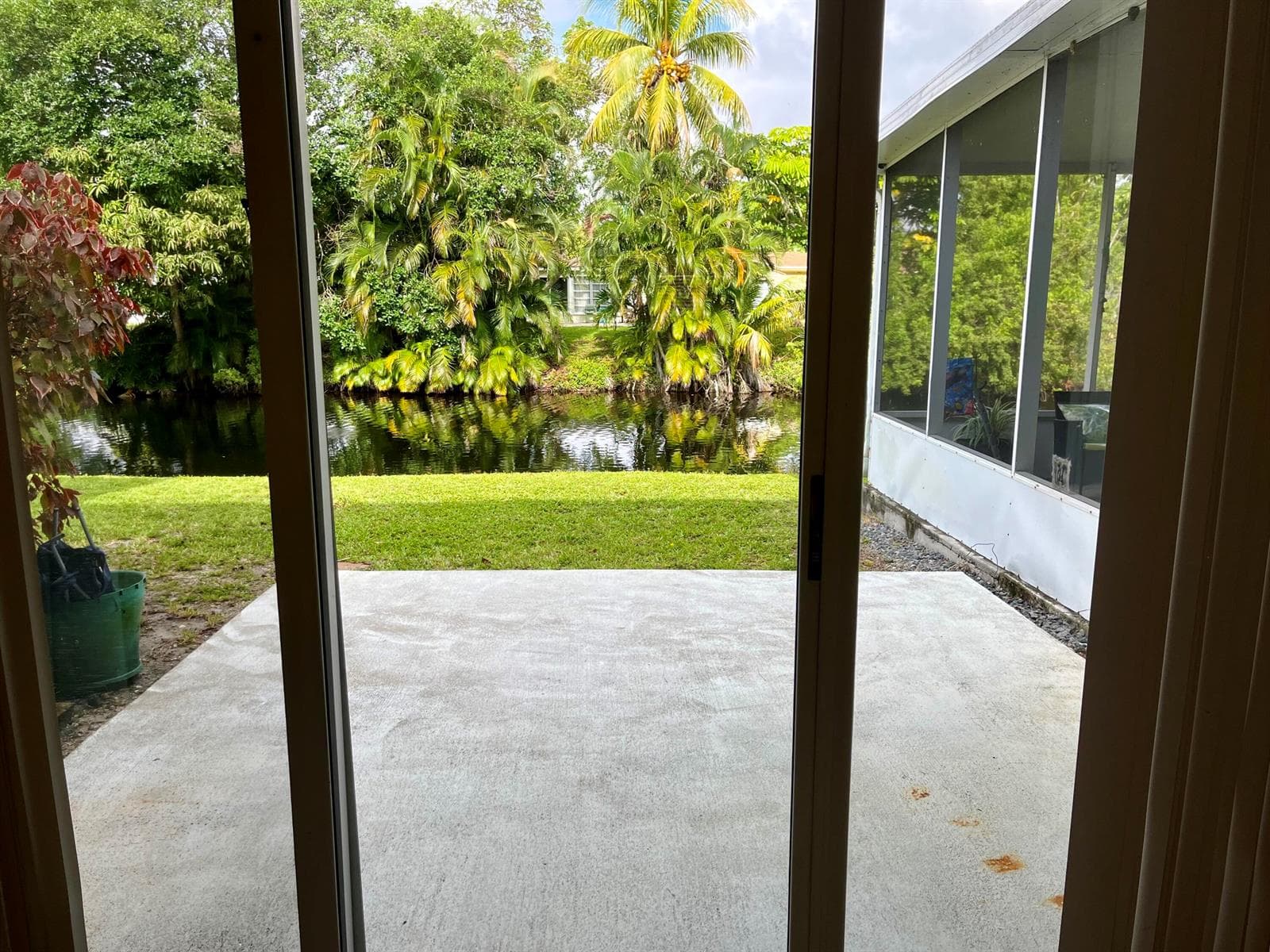 2317 SW 82nd Terrace, North Lauderdale, FL 33068 — zdjęcie 3