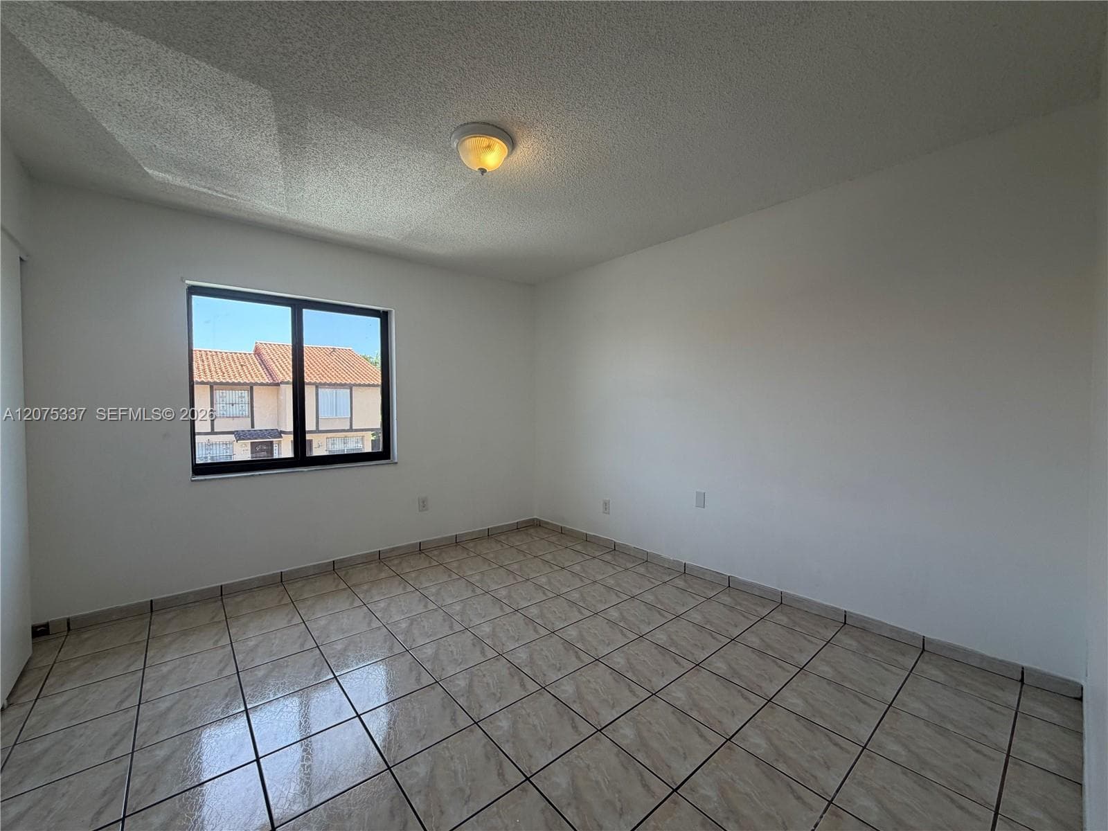 4106 W 11th Ct # 66, Hialeah, FL 33012 — zdjęcie 5