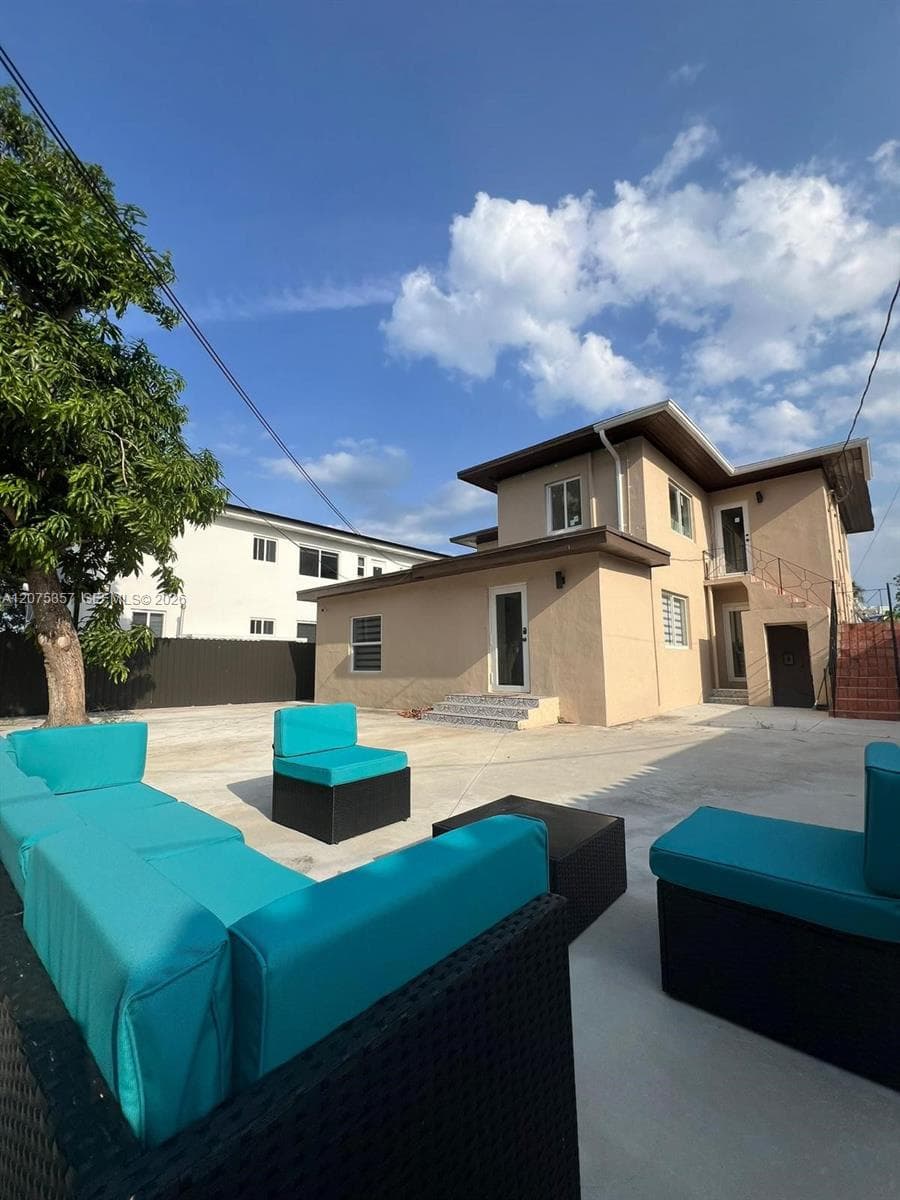 945 79th Ter # 101, Miami Beach, FL 33141 — zdjęcie 3