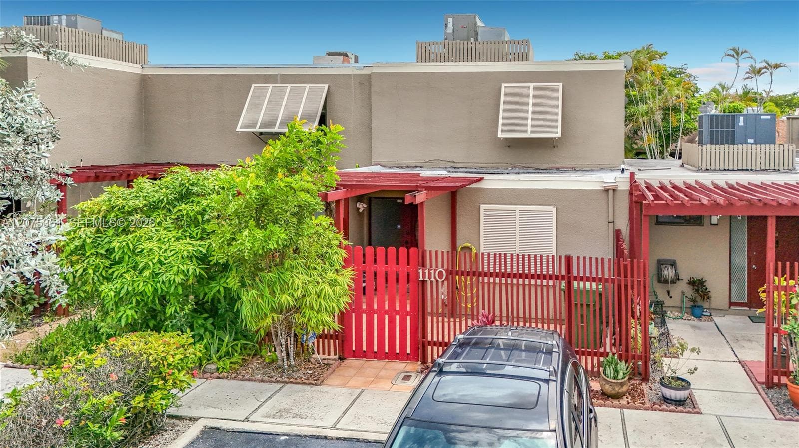 1110 W Fairway Rd, Pembroke Pines, FL 33026 — zdjęcie 2