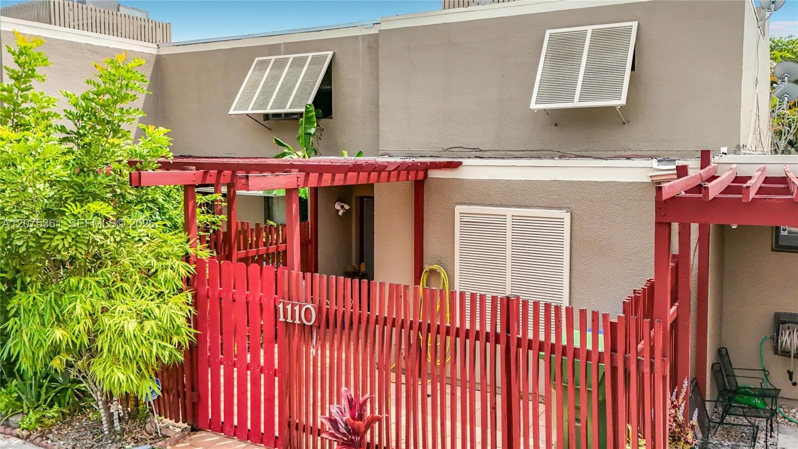 1110 W Fairway Rd, Pembroke Pines, FL 33026 — zdjęcie 4