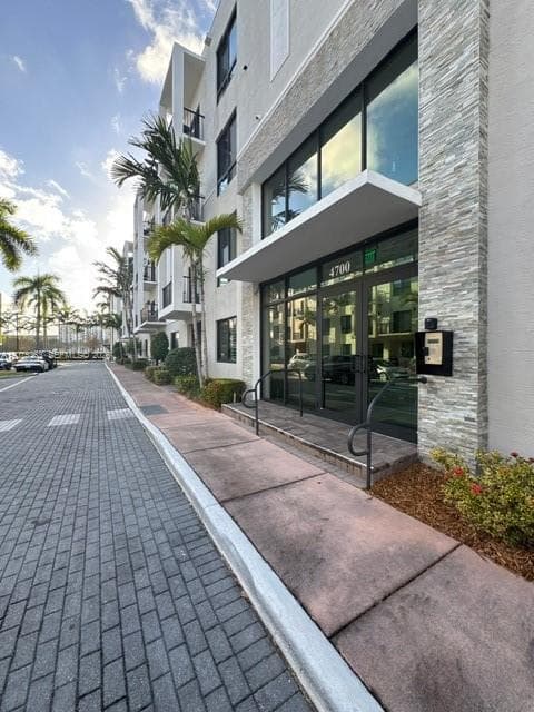 4700 NW 84th Ave # 31, Doral, FL 33166