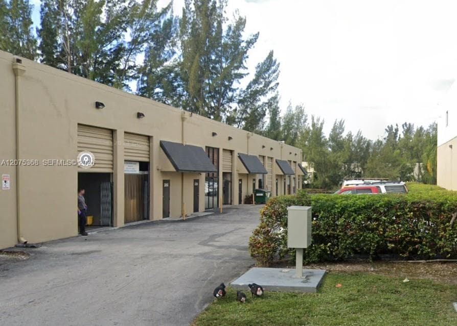 2258 NW 94th Ave, Doral, FL 33172 — zdjęcie 2