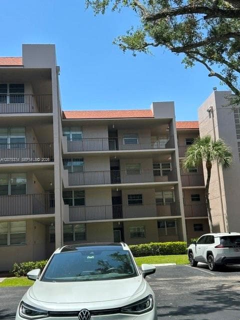1811 Sabal Palm Dr # 204, Davie, FL 33324 — zdjęcie 3
