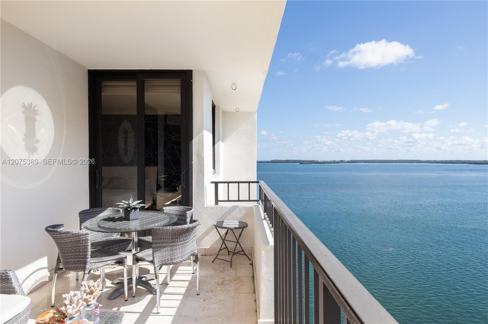 520 Brickell Key Dr # A1207, Miami, FL 33131