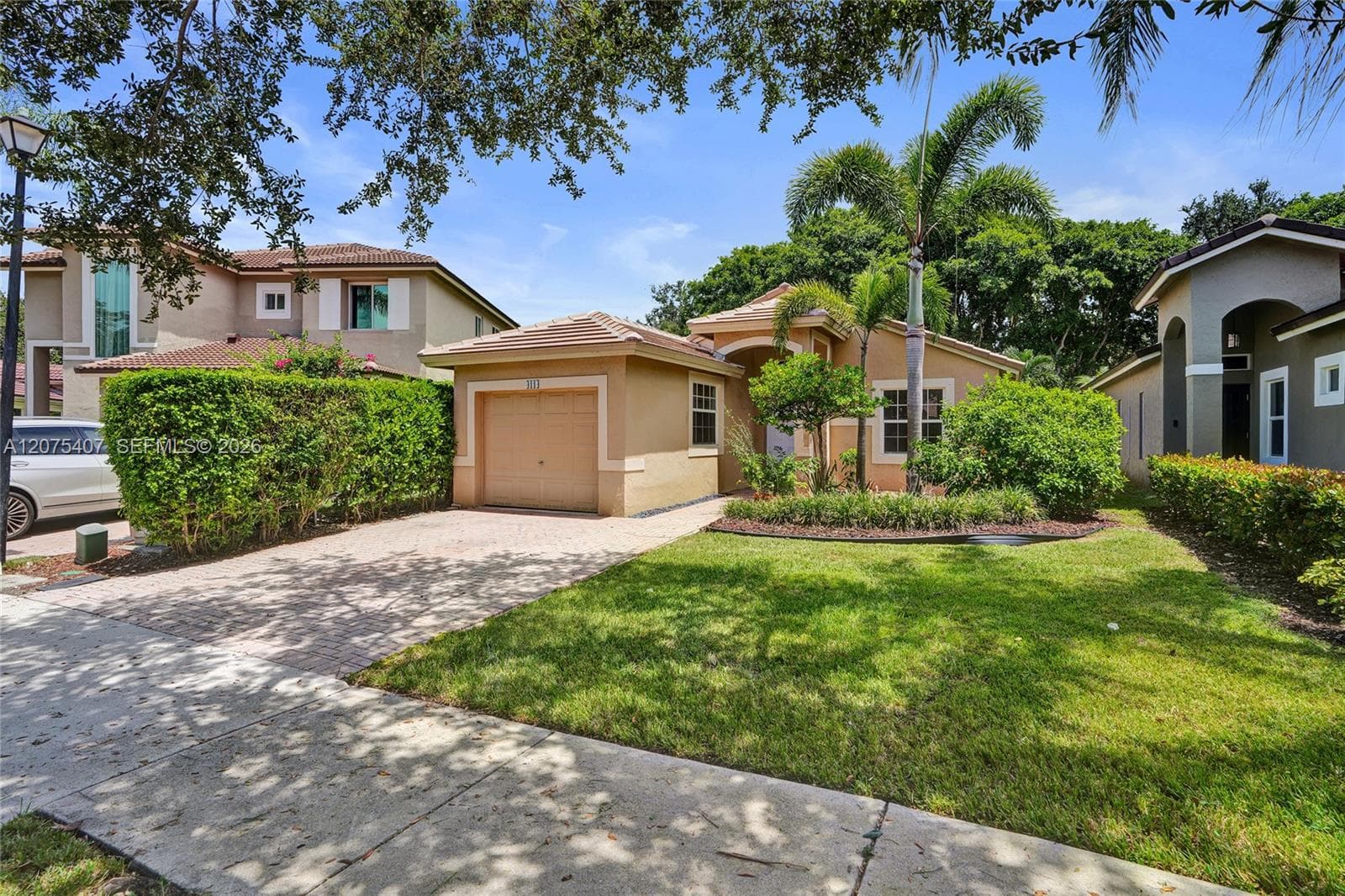 4114 Sapphire St, Weston, FL 33331