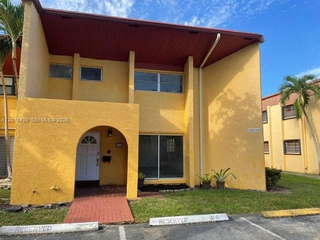 13721 SW 84th St # G, Miami, FL 33183
