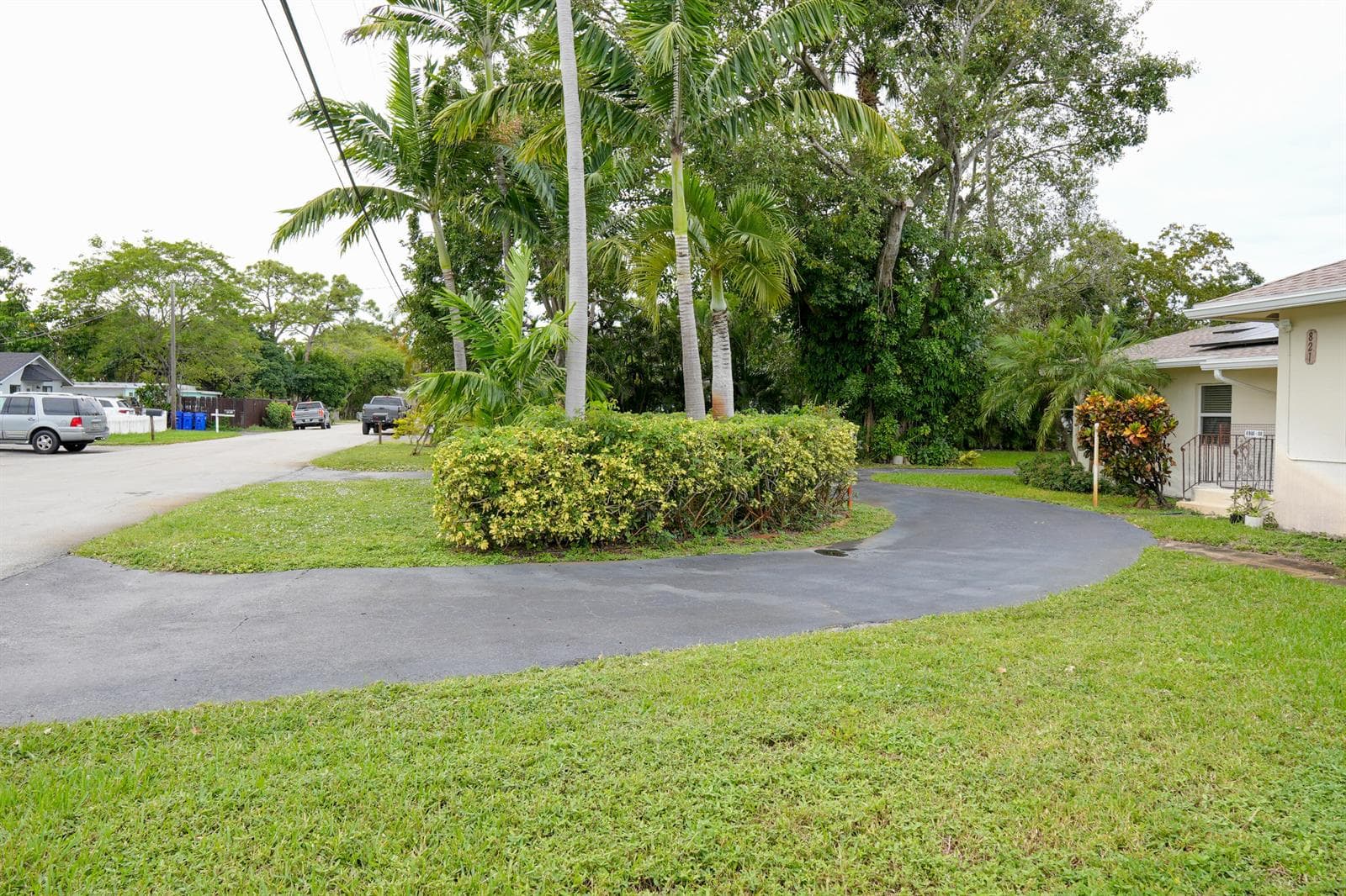 821 SW 13TH Court, Pompano Beach, FL 33060 — zdjęcie 3