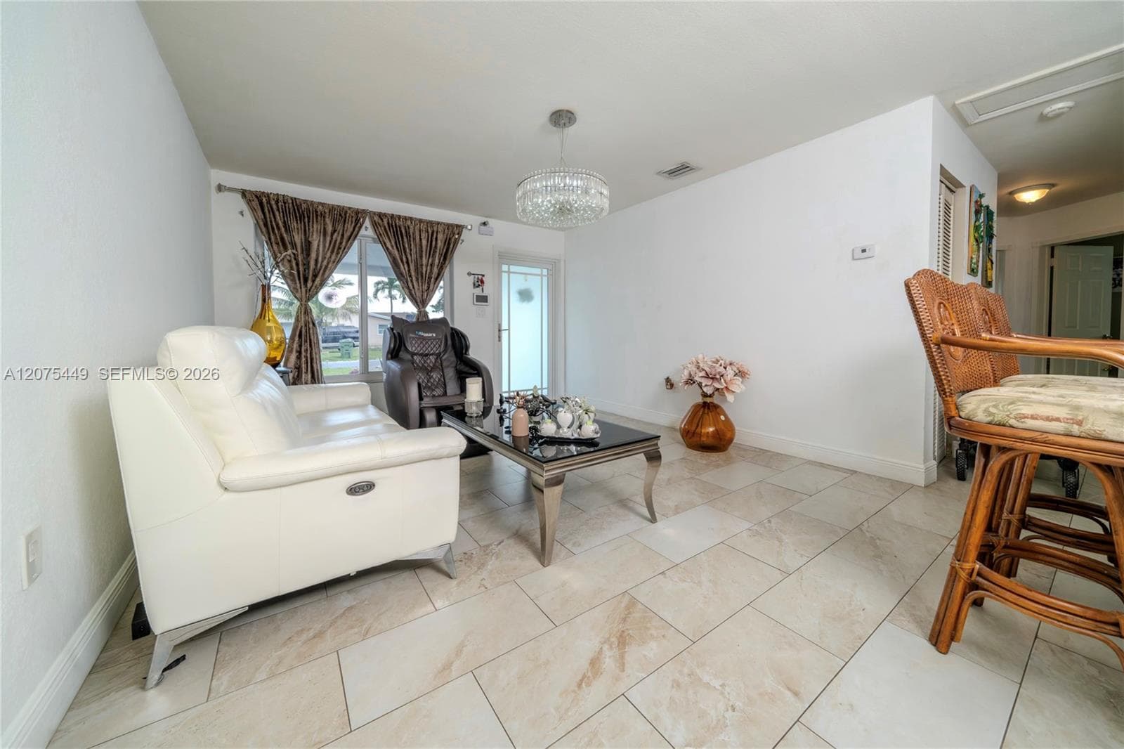 6944 SW 10th Ct, Pembroke Pines, FL 33023 — zdjęcie 3
