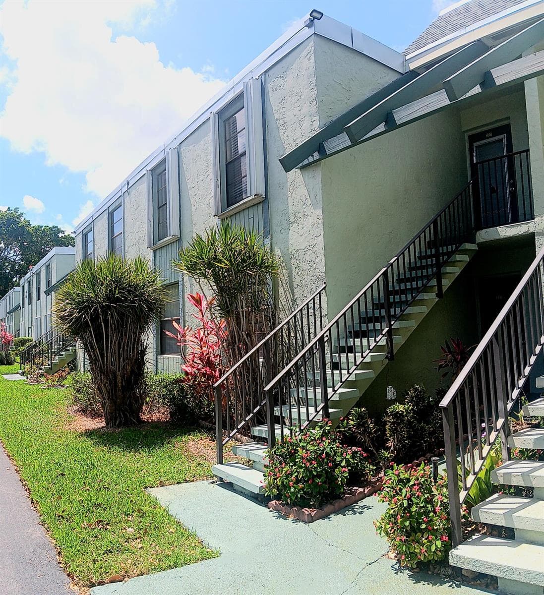 7341 NW 18th Street # 107, Margate, FL 33063