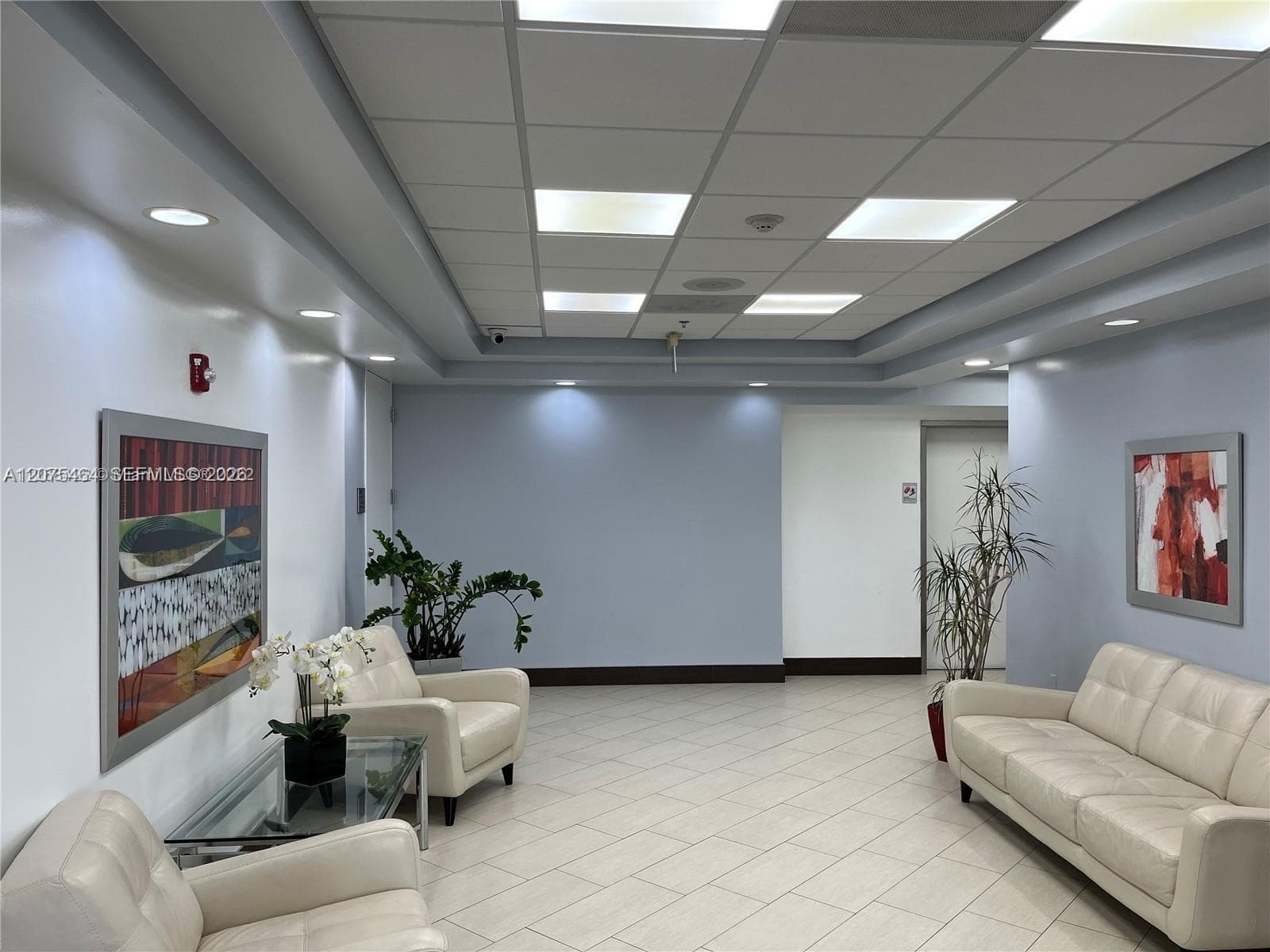 18191 NW 68th Ave # 212, Miami, FL 33015 — zdjęcie 3