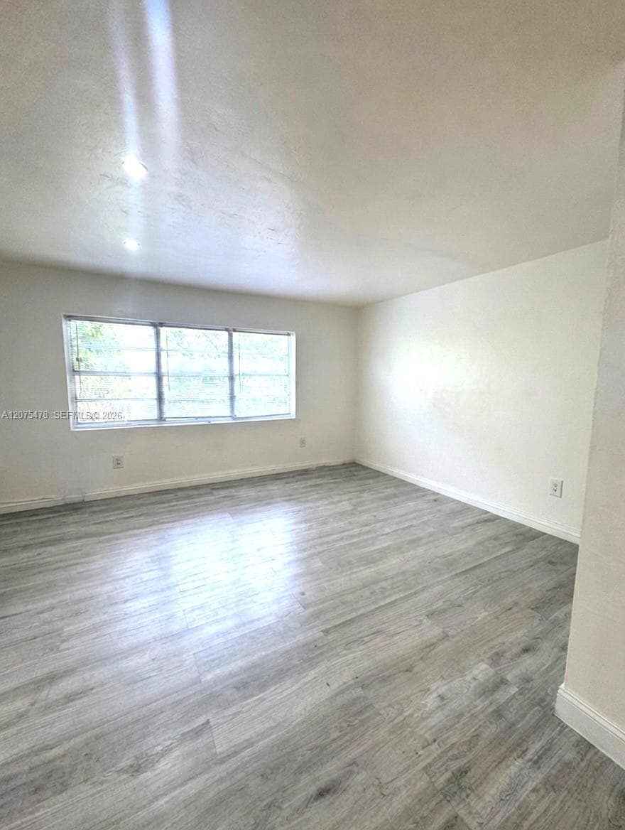 1258 Marseille Dr # 2, Miami Beach, FL 33141 — zdjęcie 2