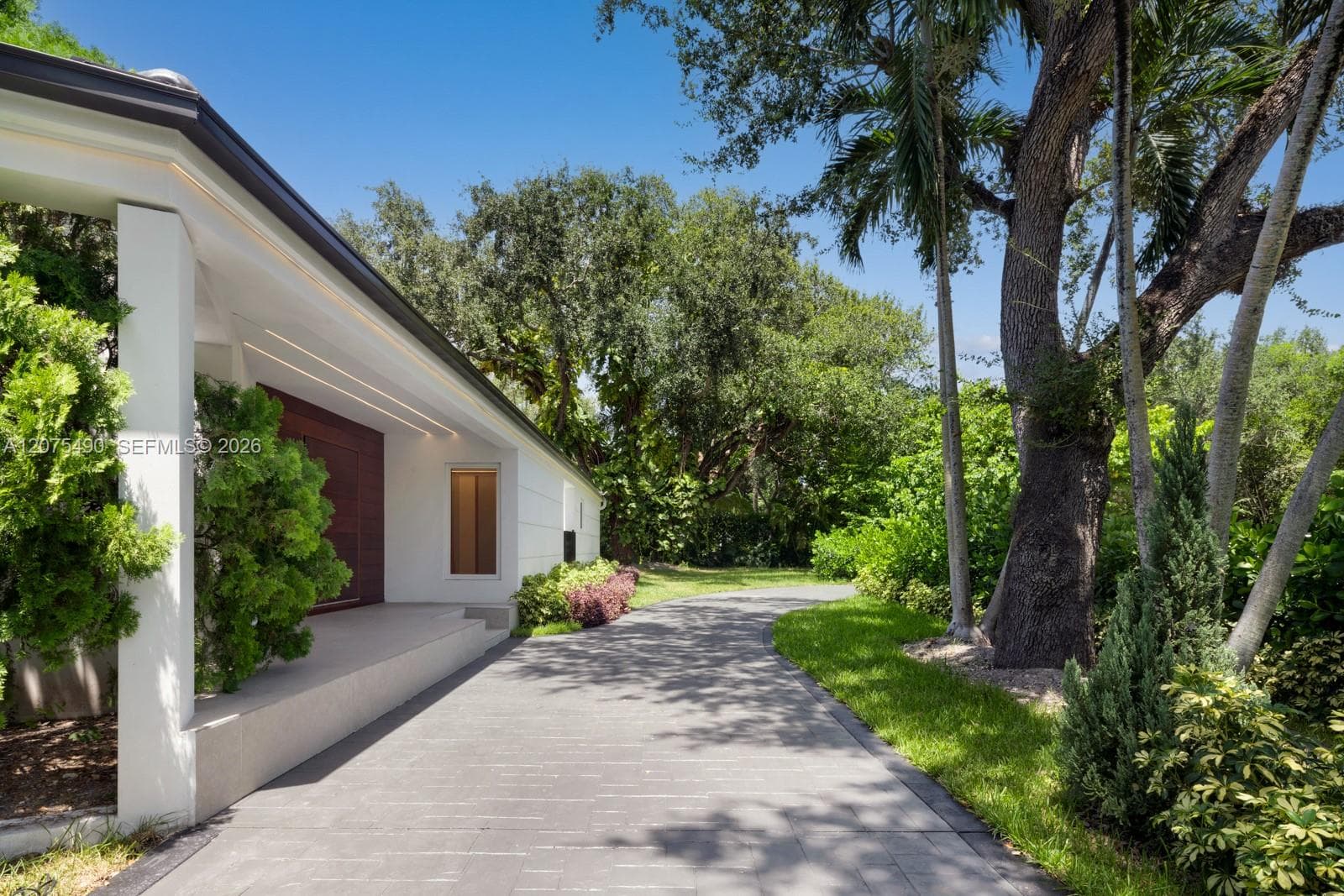 8150 Old Cutler Rd, Coral Gables, FL 33143 — zdjęcie 2