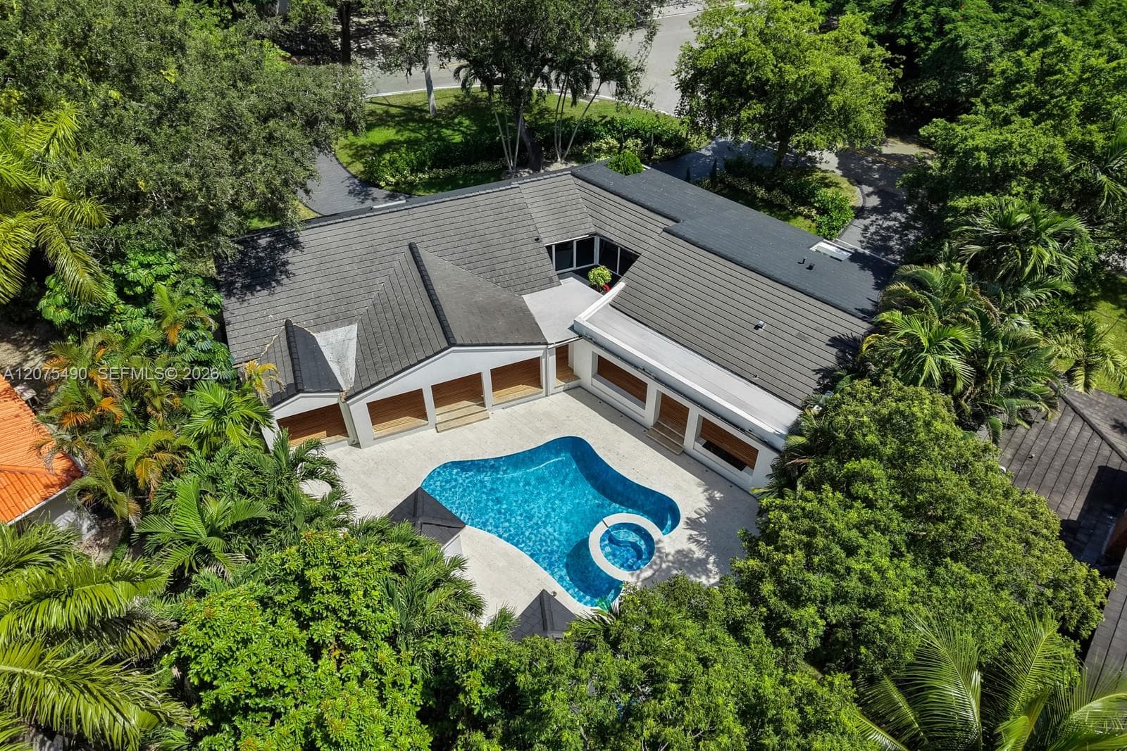 8150 Old Cutler Rd, Coral Gables, FL 33143 — zdjęcie 5