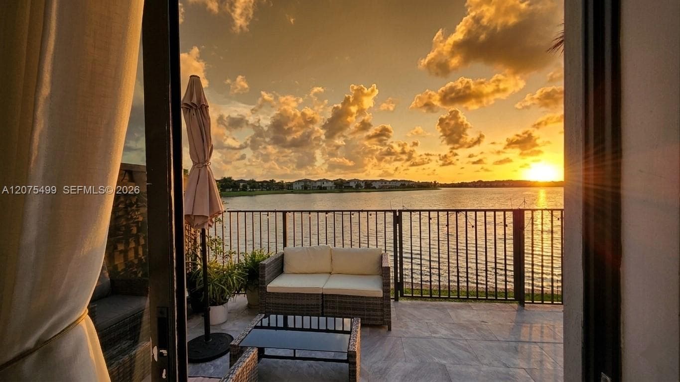 16017 NW 91st Ct, Miami Lakes, FL 33018
