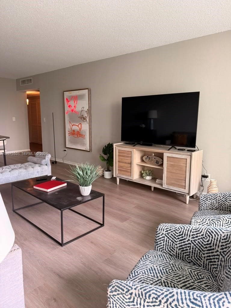 19380 Collins Ave # 317, Sunny Isles Beach, FL 33160 — zdjęcie 2