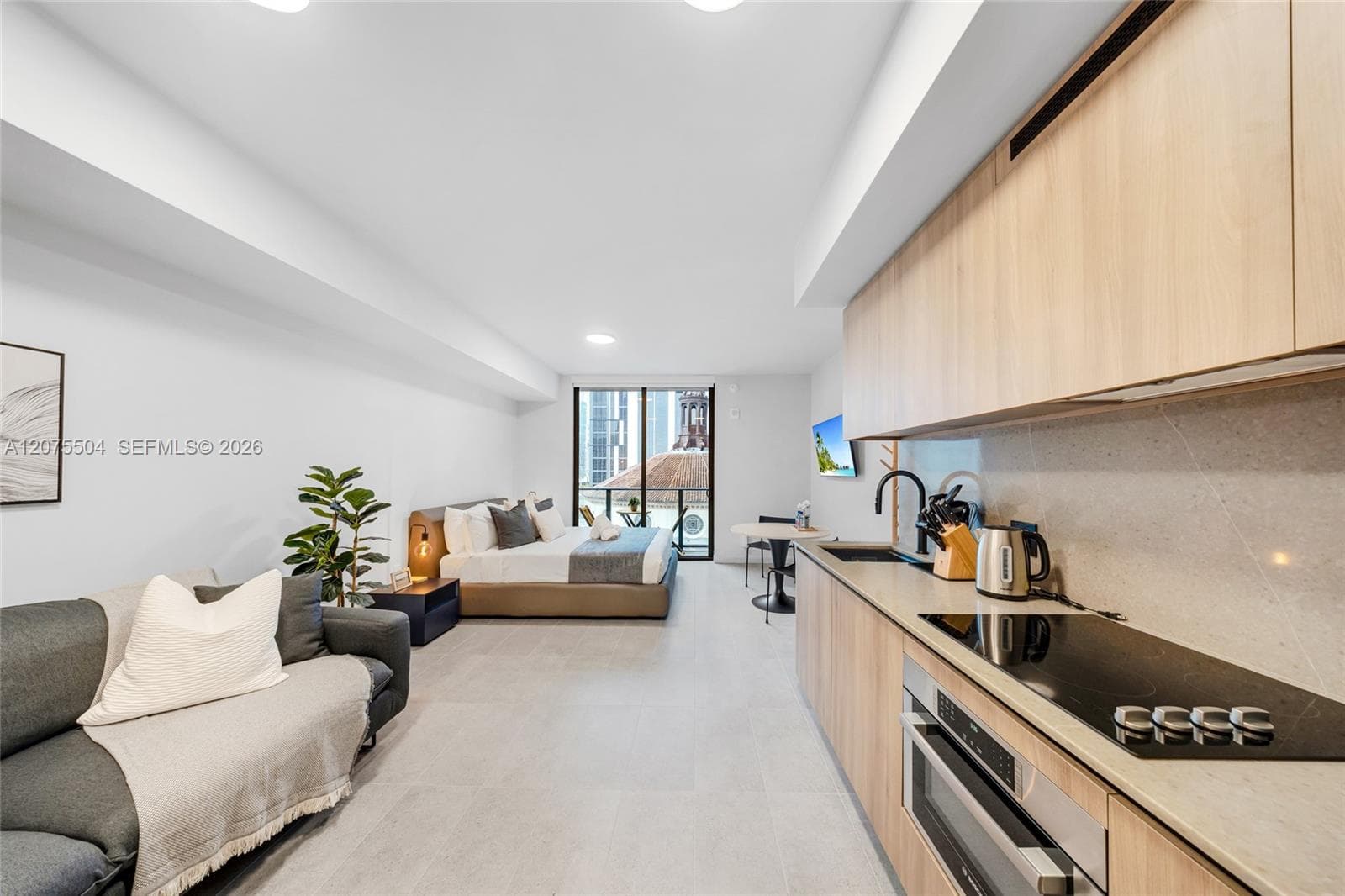 121 NE 5th St # 707, Miami, FL 33132 — zdjęcie 2