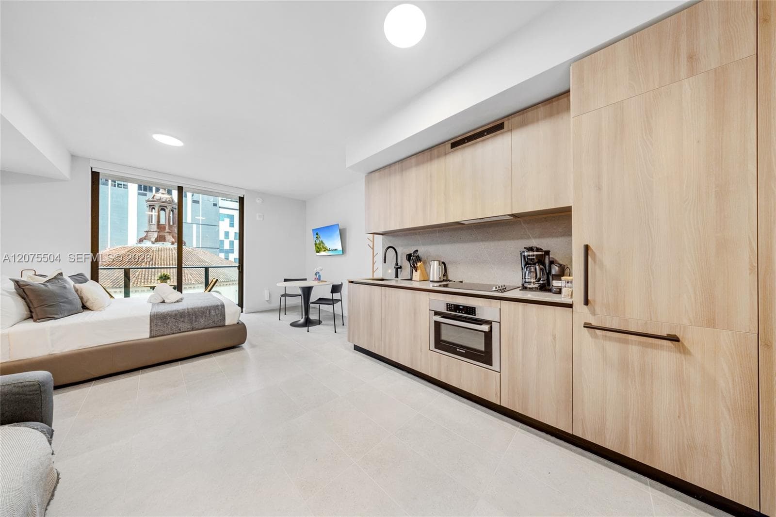 121 NE 5th St # 707, Miami, FL 33132 — zdjęcie 4