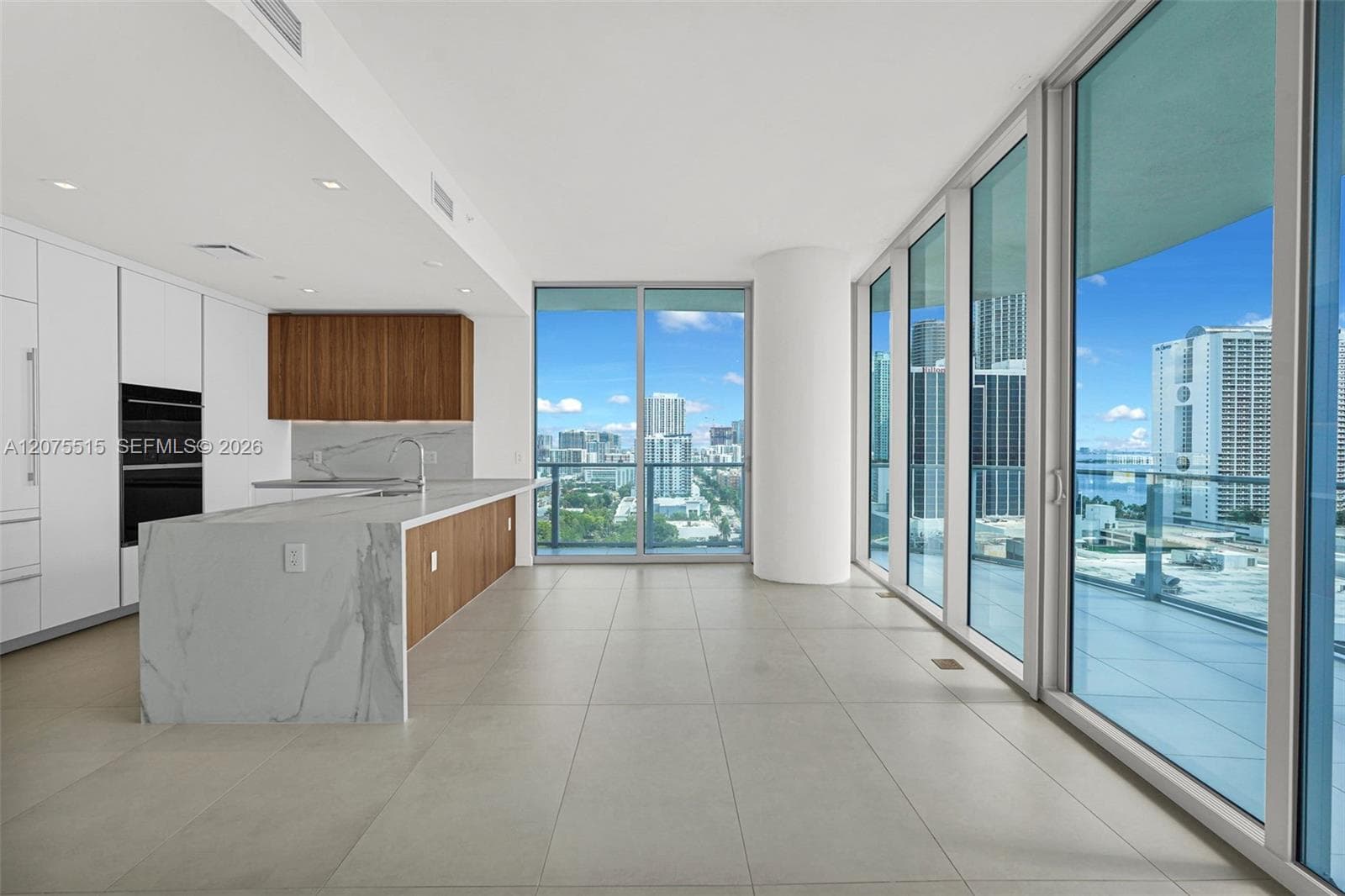 1400 Biscayne Blvd # 1706, Miami, FL 33132 — zdjęcie 3
