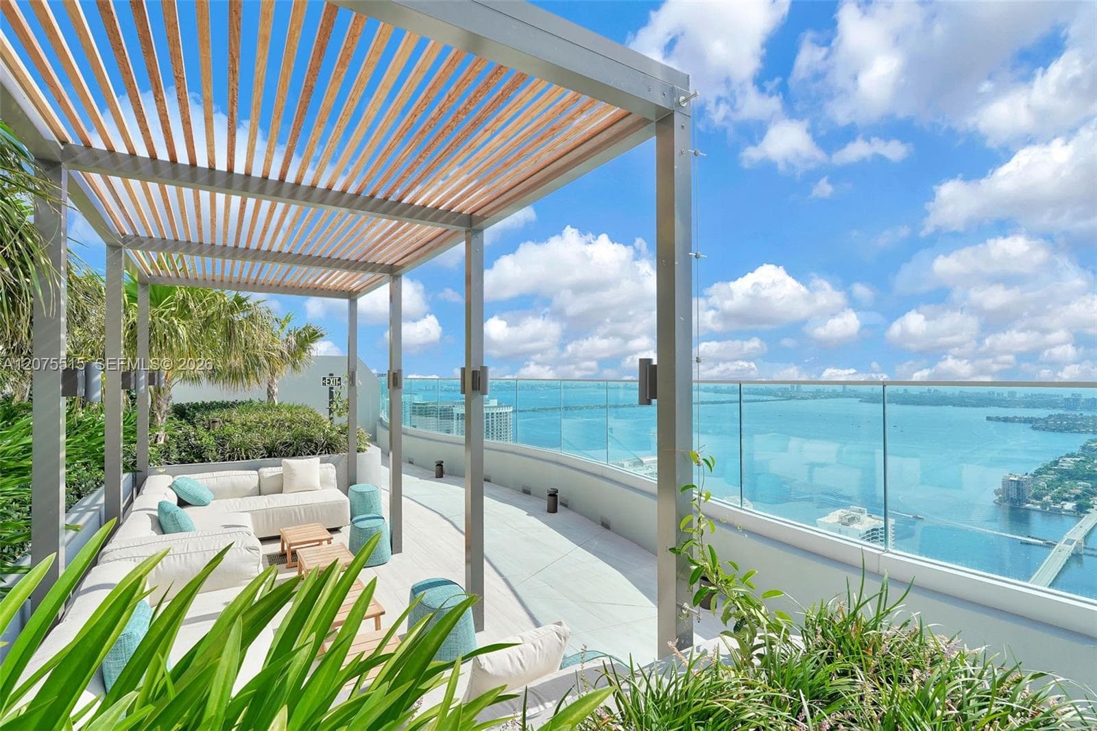 1400 Biscayne Blvd # 1706, Miami, FL 33132