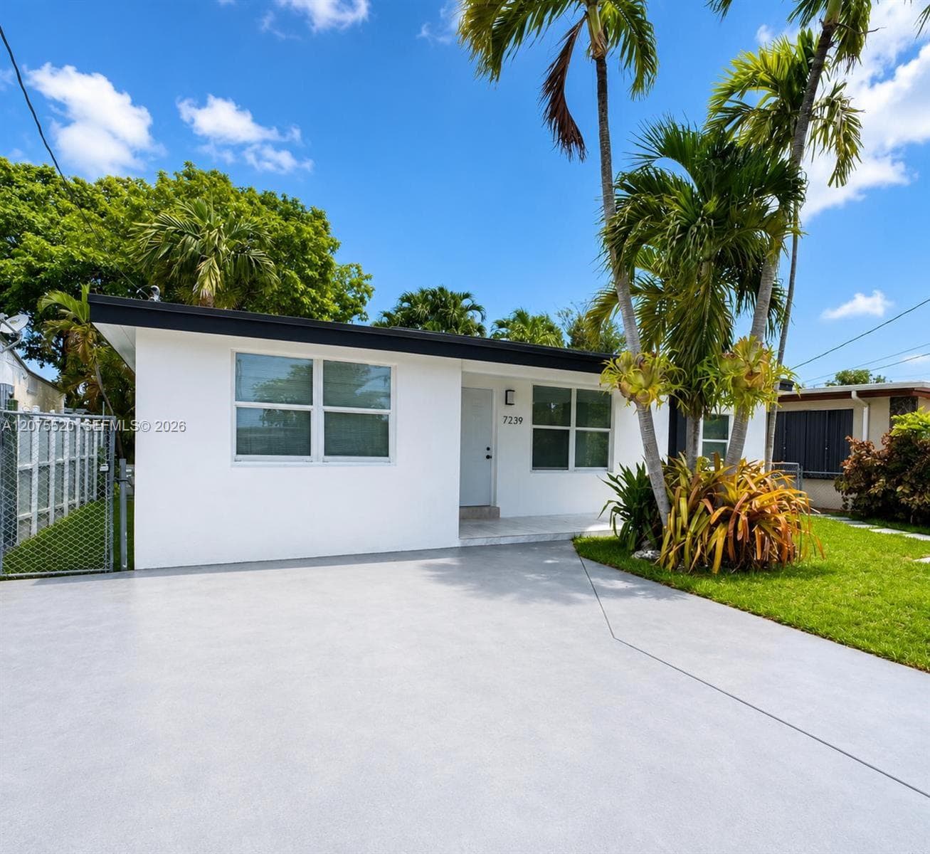 7239 NW Third St, Miami, FL 33126 — zdjęcie 3