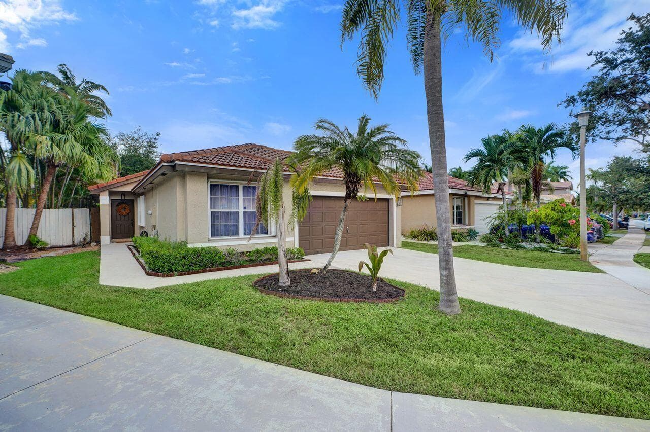 1948 SW 177TH Avenue, Miramar, FL 33029 — zdjęcie 2