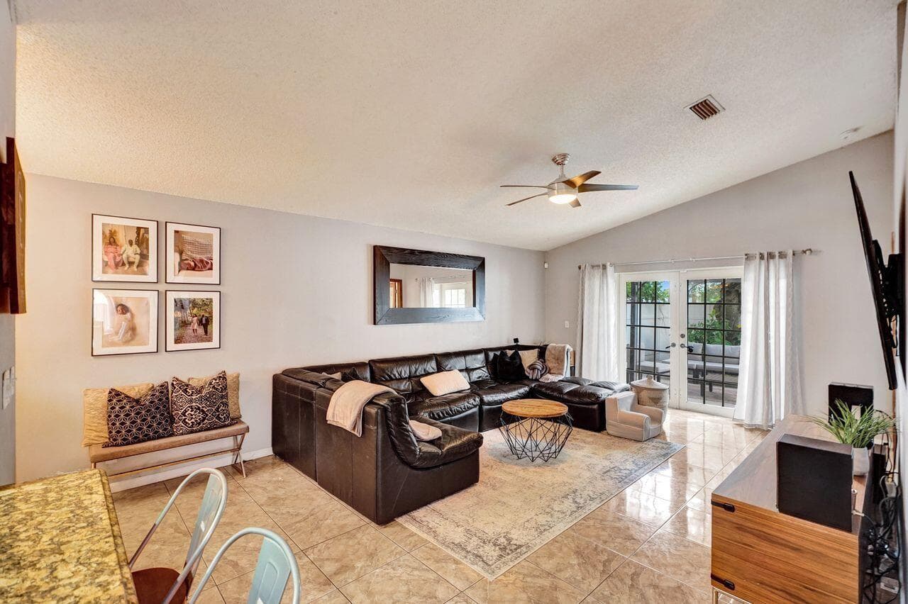 1948 SW 177TH Avenue, Miramar, FL 33029 — zdjęcie 5