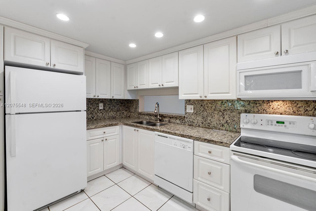 8420 SW 133rd Ave Rd # 105, Miami, FL 33183 — zdjęcie 3
