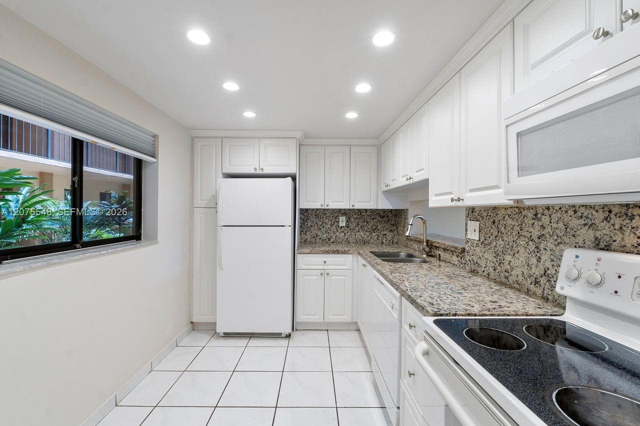 8420 SW 133rd Ave Rd # 105, Miami, FL 33183 — zdjęcie 4