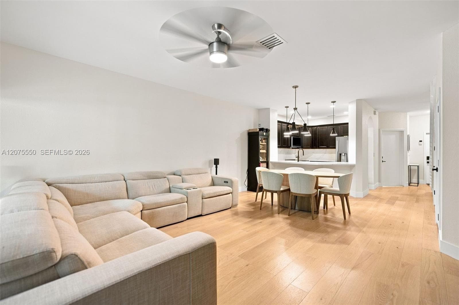355 SW 121st Ave # 355, Pembroke Pines, FL 33025 — zdjęcie 5