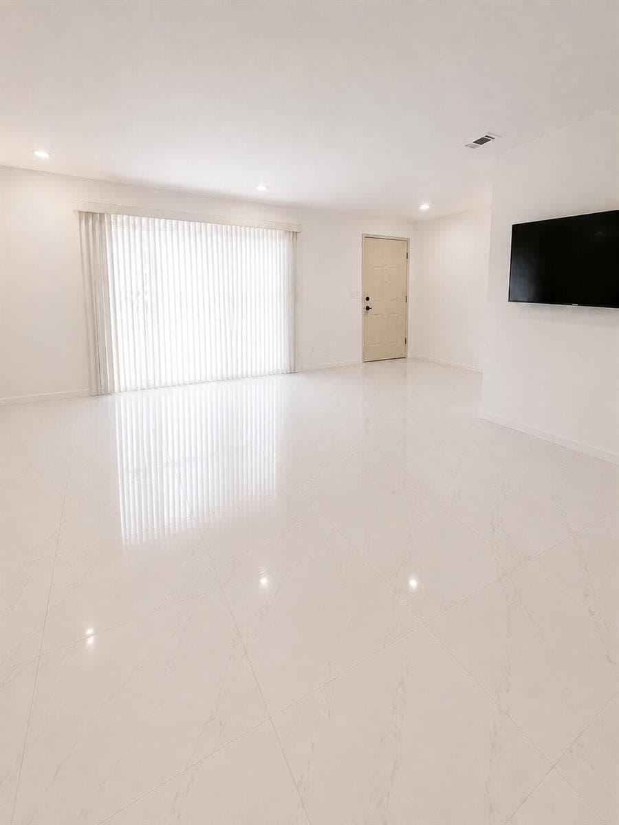 230 SW INWOOD Avenue, Port St. Lucie, FL 34984 — zdjęcie 3