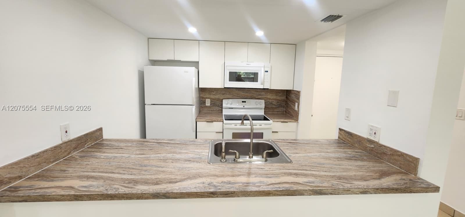 8160 Geneva Ct # 104, Doral, FL 33166 — zdjęcie 3