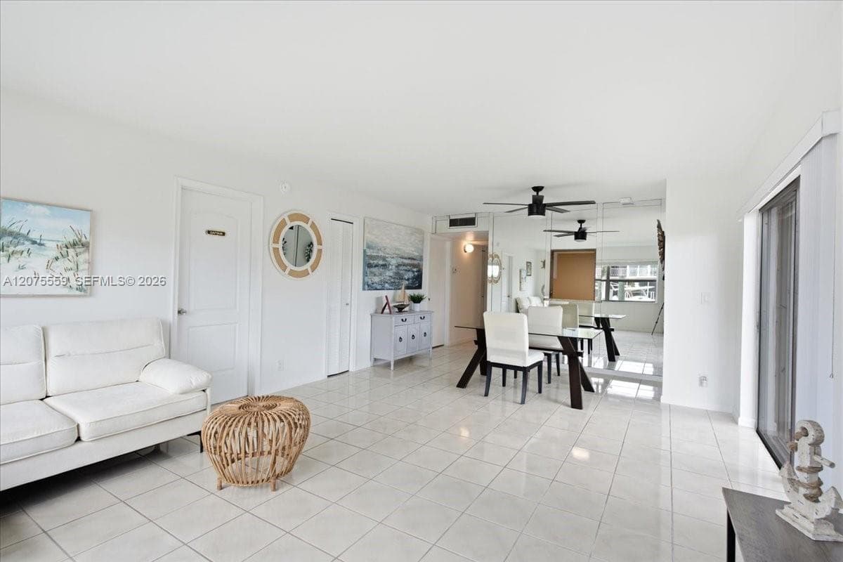 3105 NE 28th St # 1B, Fort Lauderdale, FL 33308 — zdjęcie 4