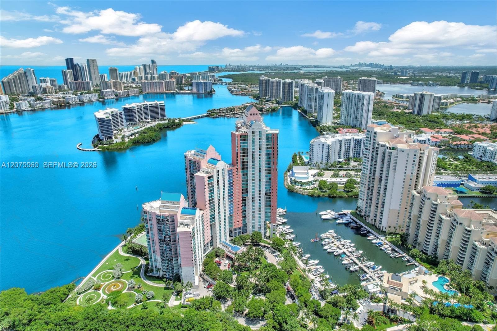 3370 Hidden Bay Dr # 815, Aventura, FL 33180 — zdjęcie 3