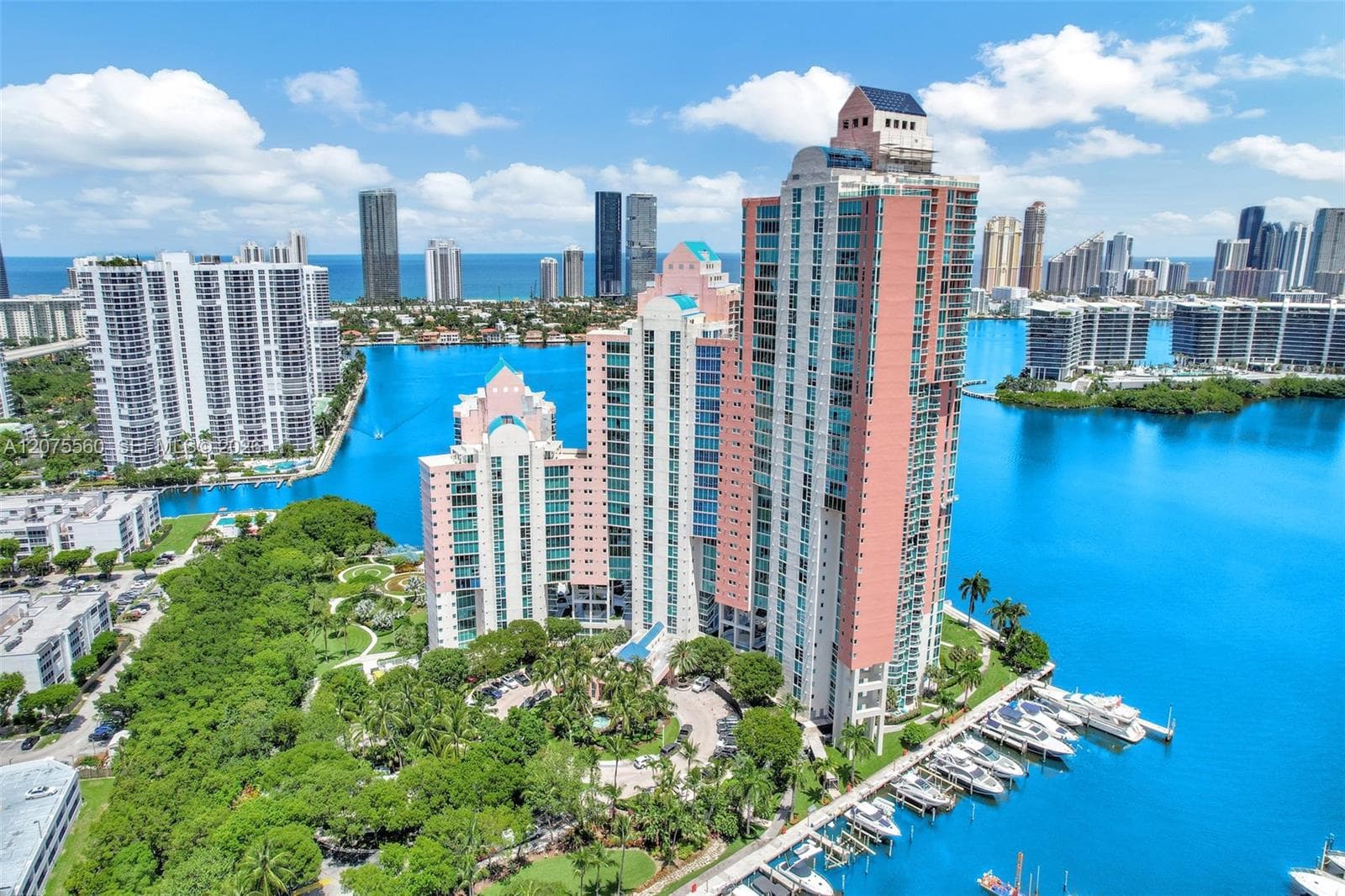 3370 Hidden Bay Dr # 815, Aventura, FL 33180