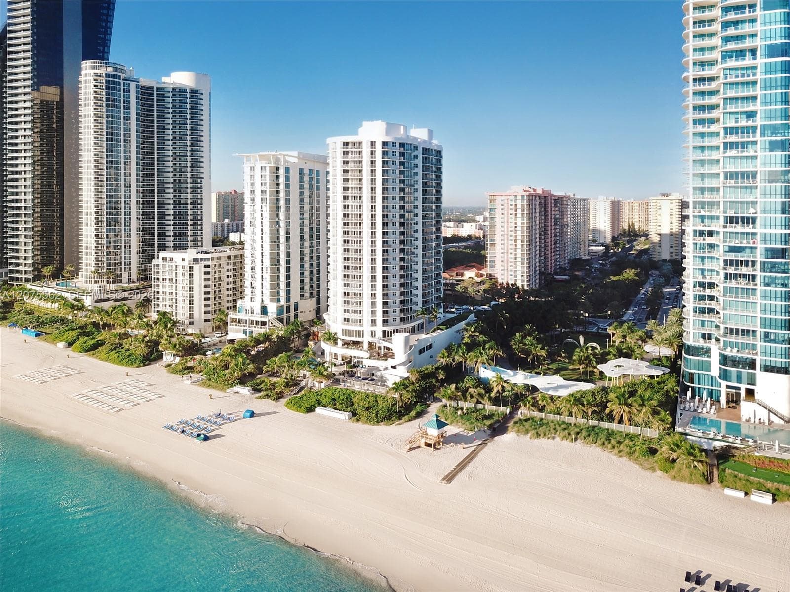 17375 Collins Ave # 2003, Sunny Isles Beach, FL 33160 — zdjęcie 2