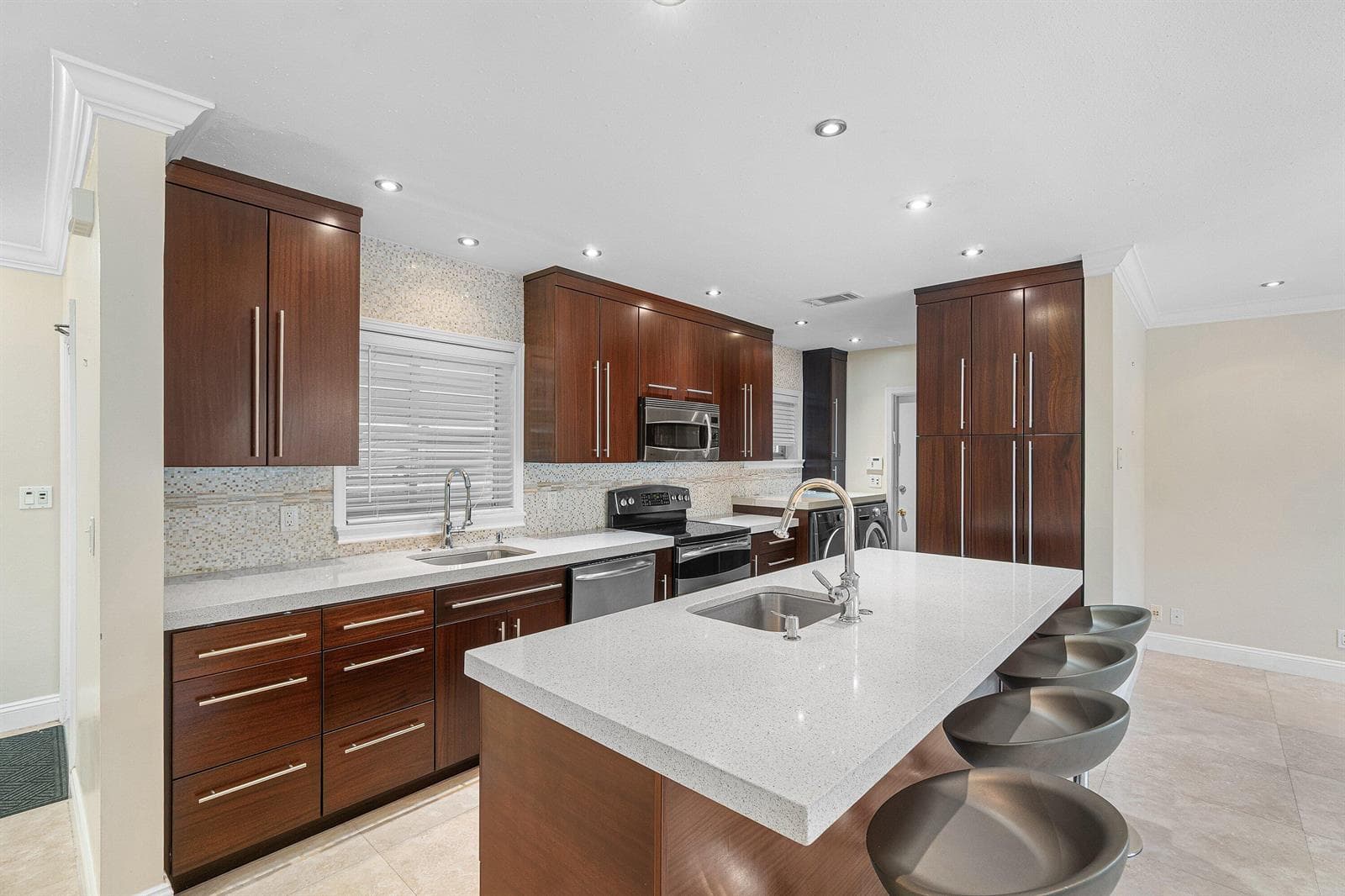 317 NE 2ND Street, Boca Raton, FL 33432 — zdjęcie 4