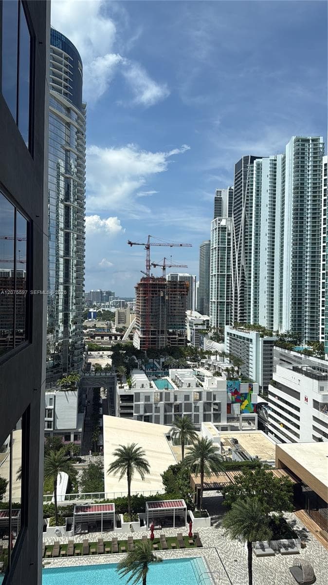 159 NE 6th St # 1920, Miami, FL 33132 — zdjęcie 2