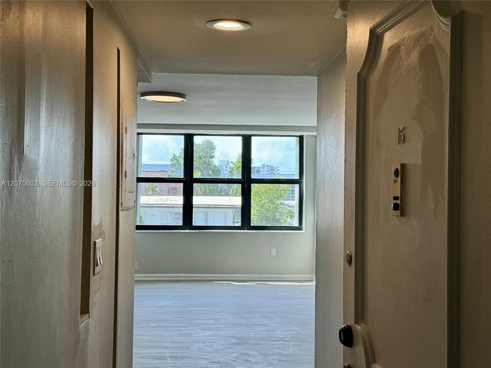 3702 NE 171st St # 15, North Miami Beach, FL 33160 — zdjęcie 2