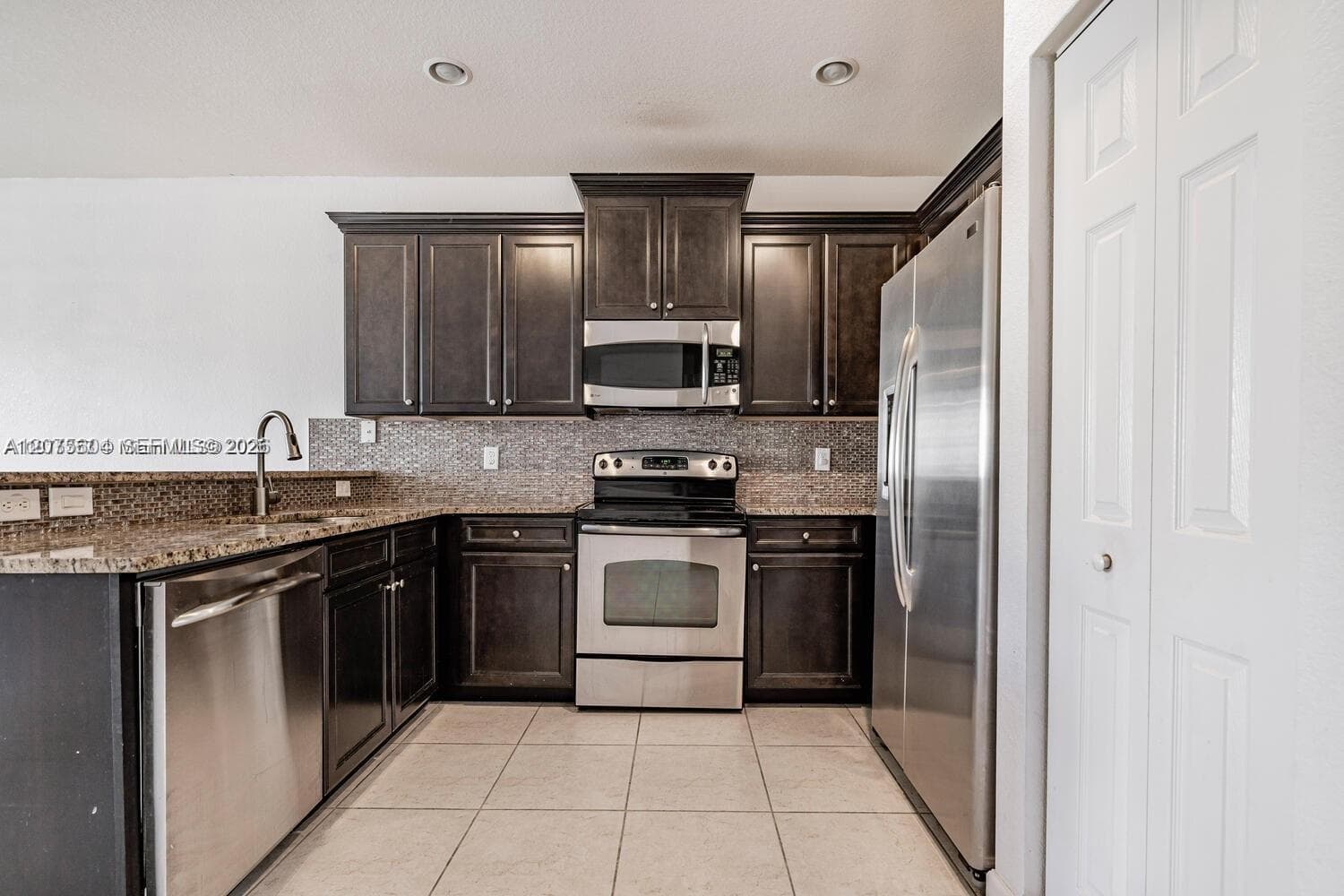 8945 NW 98th Ave, Doral, FL 33178 — zdjęcie 2