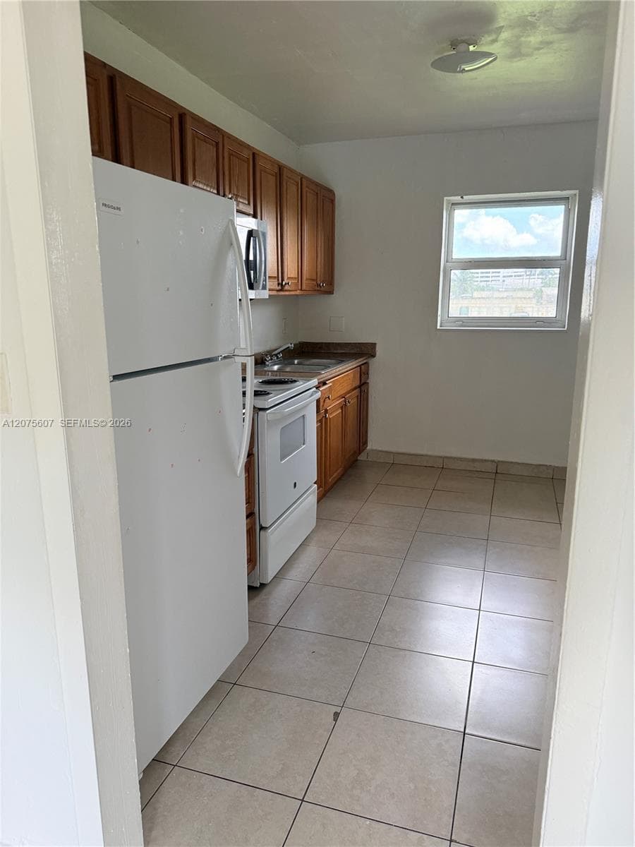 520 SW Krome Ter # 4, Homestead, FL 33030 — zdjęcie 5