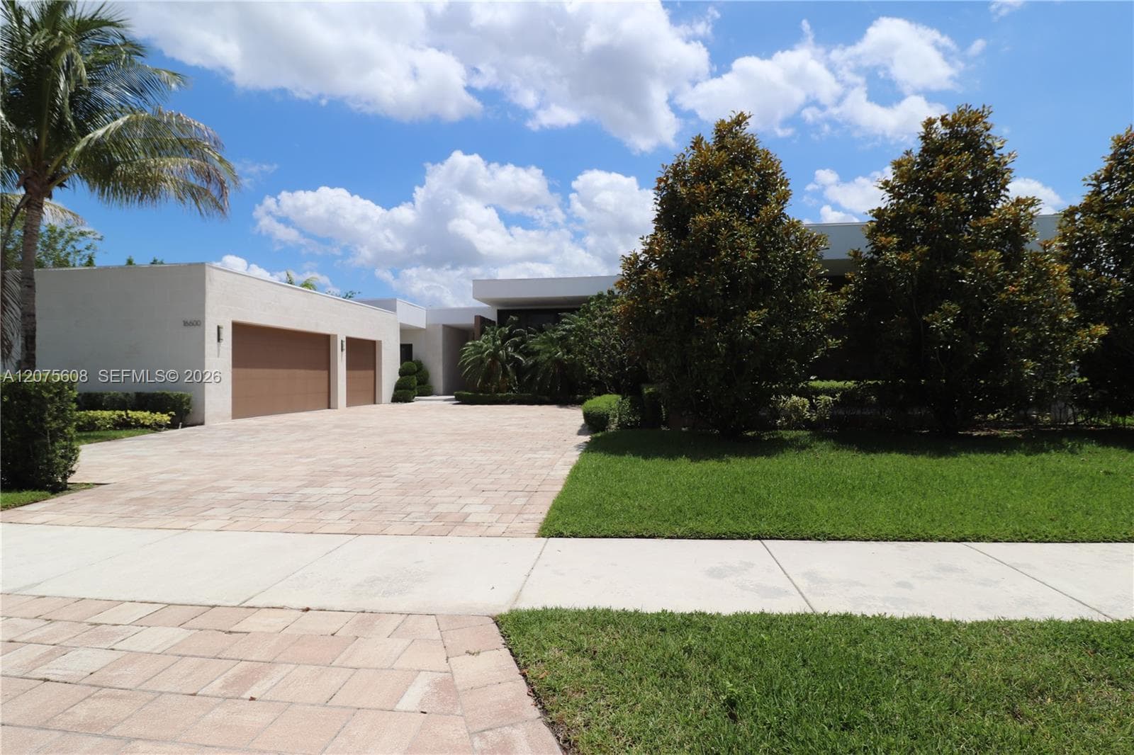 16600 Sunset Way, Weston, FL 33326 — zdjęcie 2