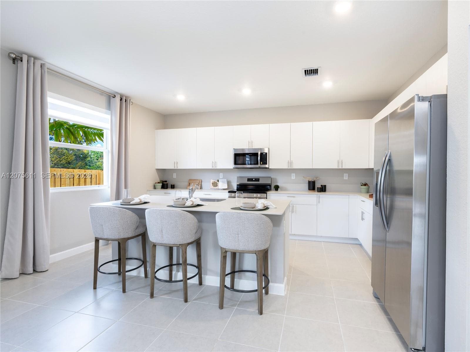 27307 SW 159 CT, Miami, FL 33031 — zdjęcie 2
