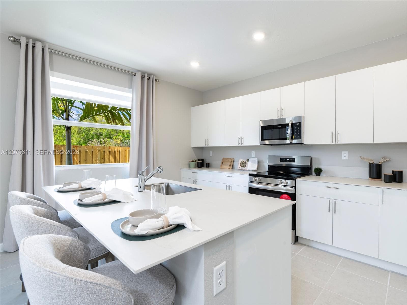 27307 SW 159 CT, Miami, FL 33031 — zdjęcie 5