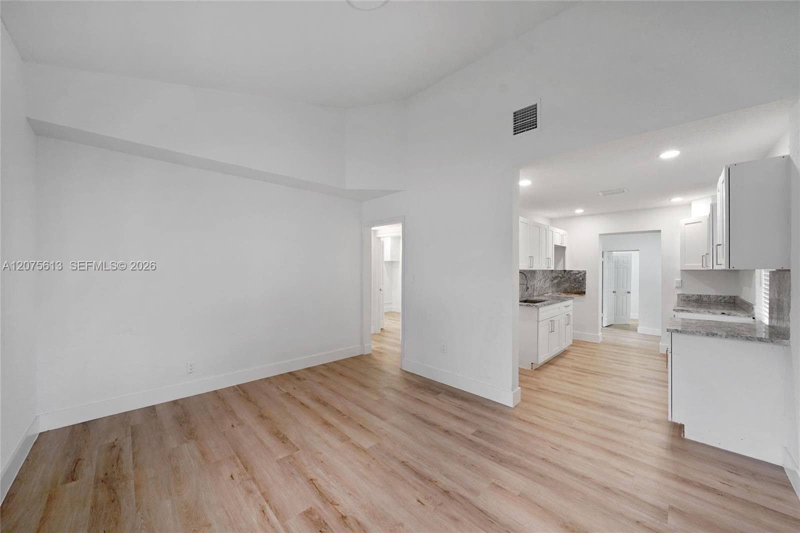 360 NW 179th Ter, Miami Gardens, FL 33169 — zdjęcie 5