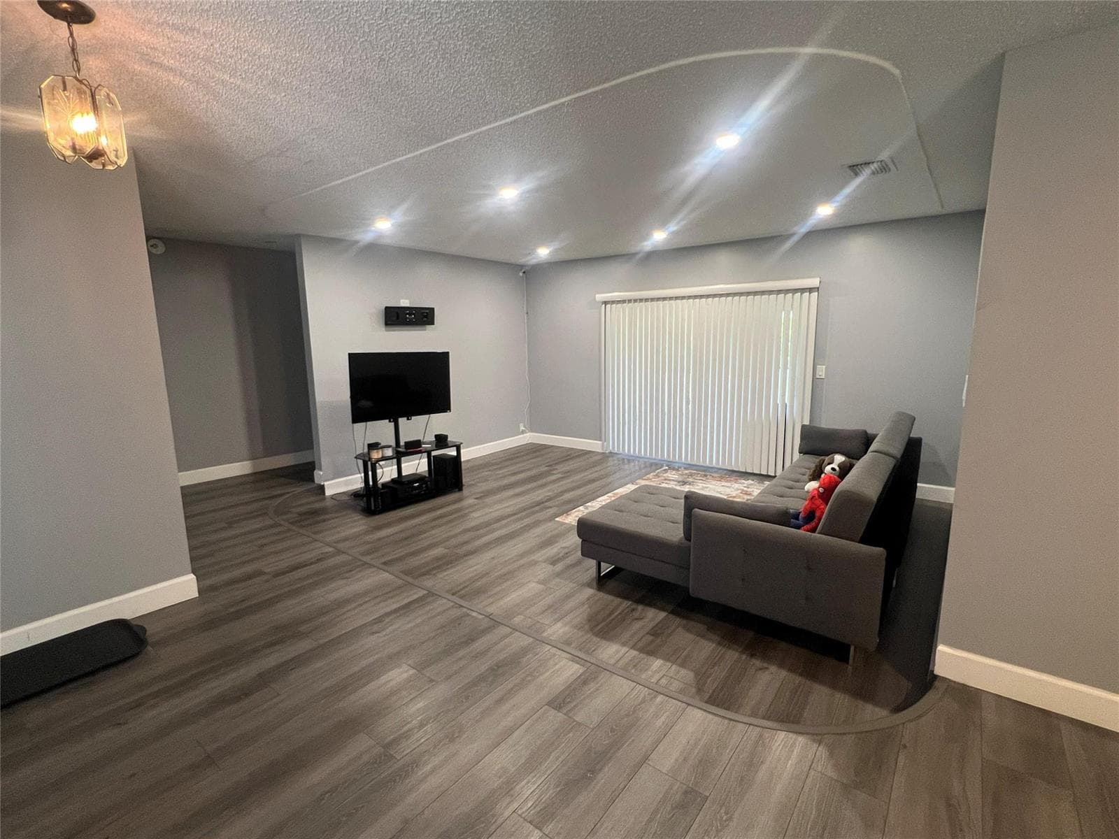 7975 NW 8TH Street, Margate, FL 33063