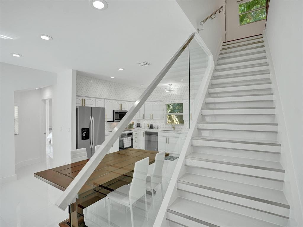 833 SW 17th Street, Fort Lauderdale, FL 33315 — zdjęcie 2