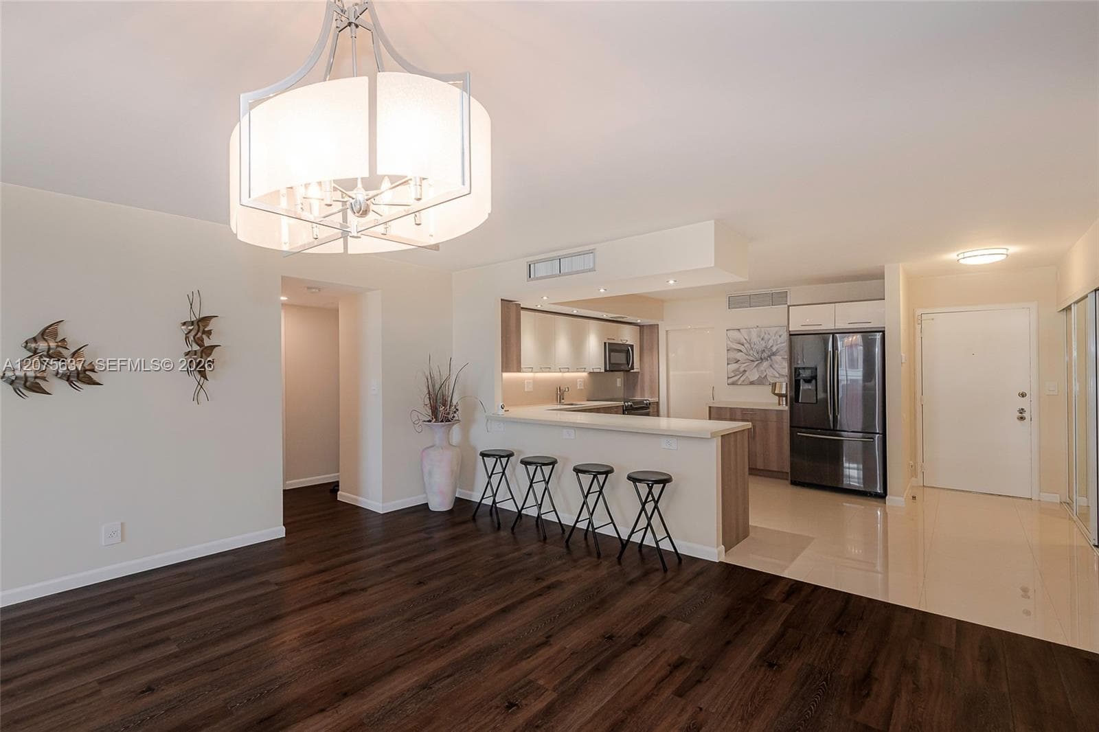600 Three Islands Blvd # 521, Hallandale Beach, FL 33009 — zdjęcie 5